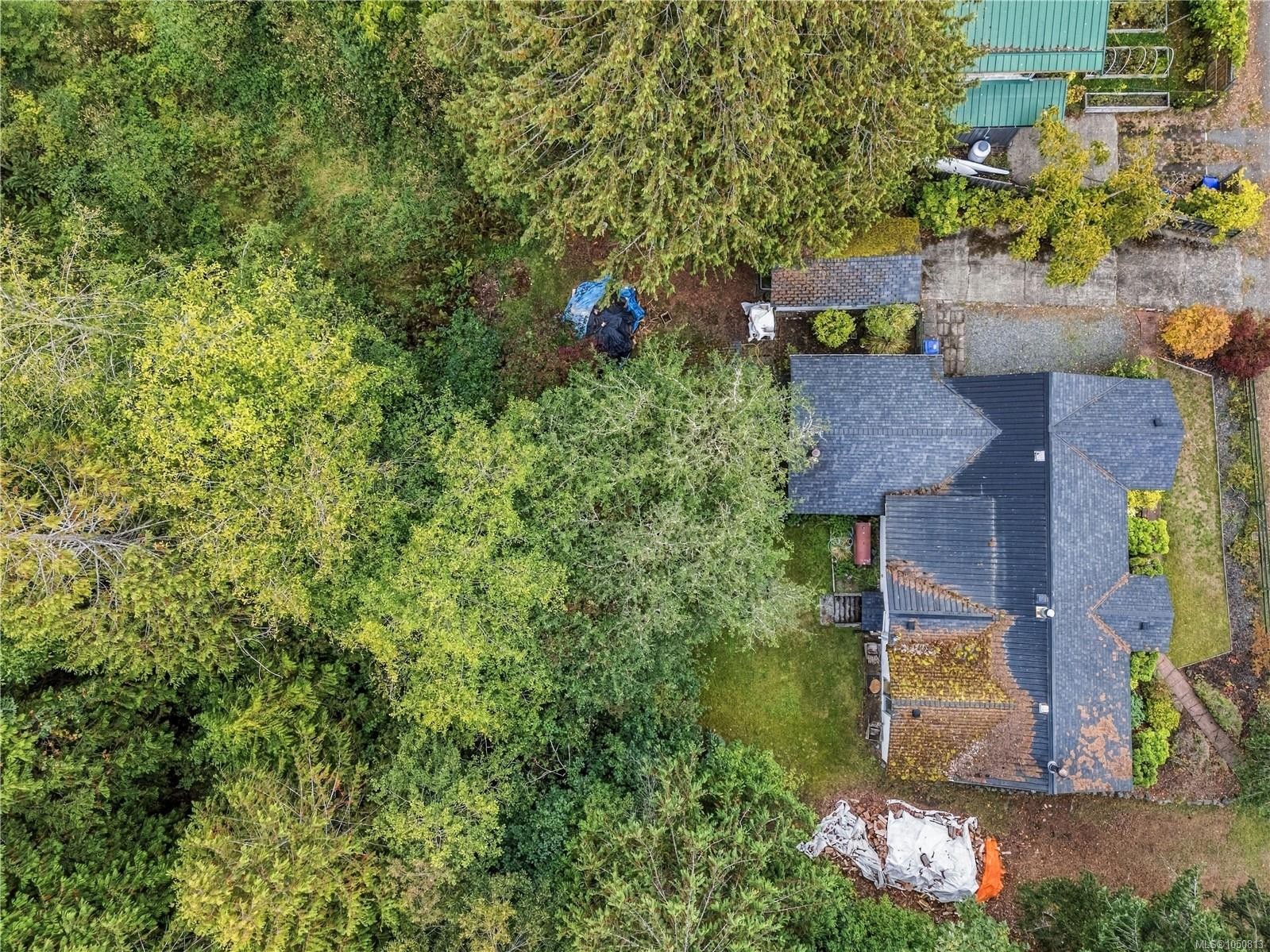 6110 Island Hwy West, Qualicum Beach, BC