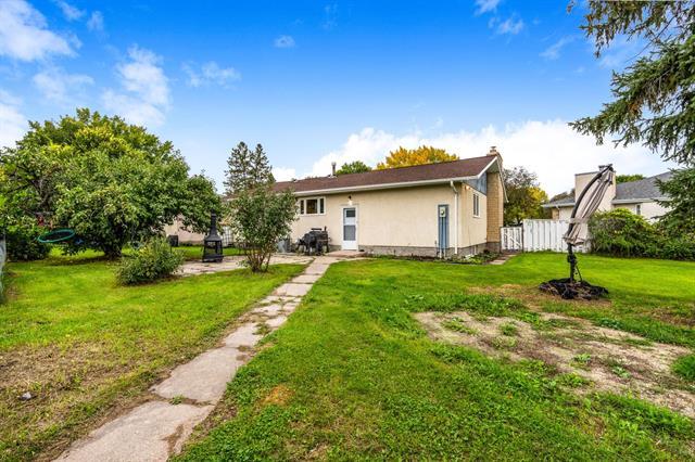 38 Kowall Bay, Winnipeg, MB
