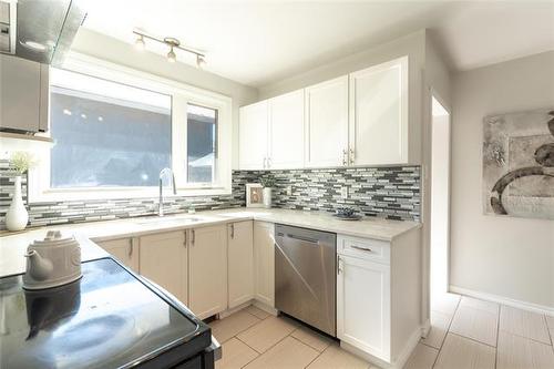 452 Bedson St, Winnipeg, MB 