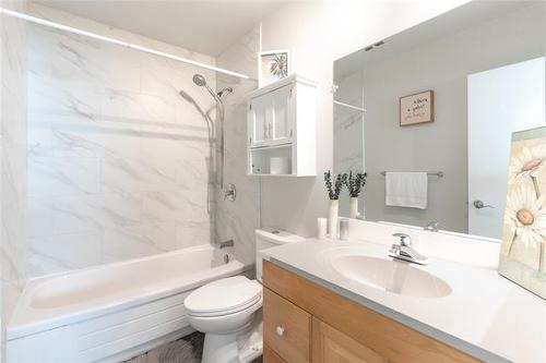 452 Bedson St, Winnipeg, MB 