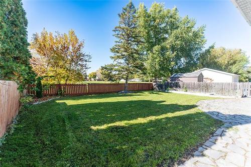 452 Bedson St, Winnipeg, MB 