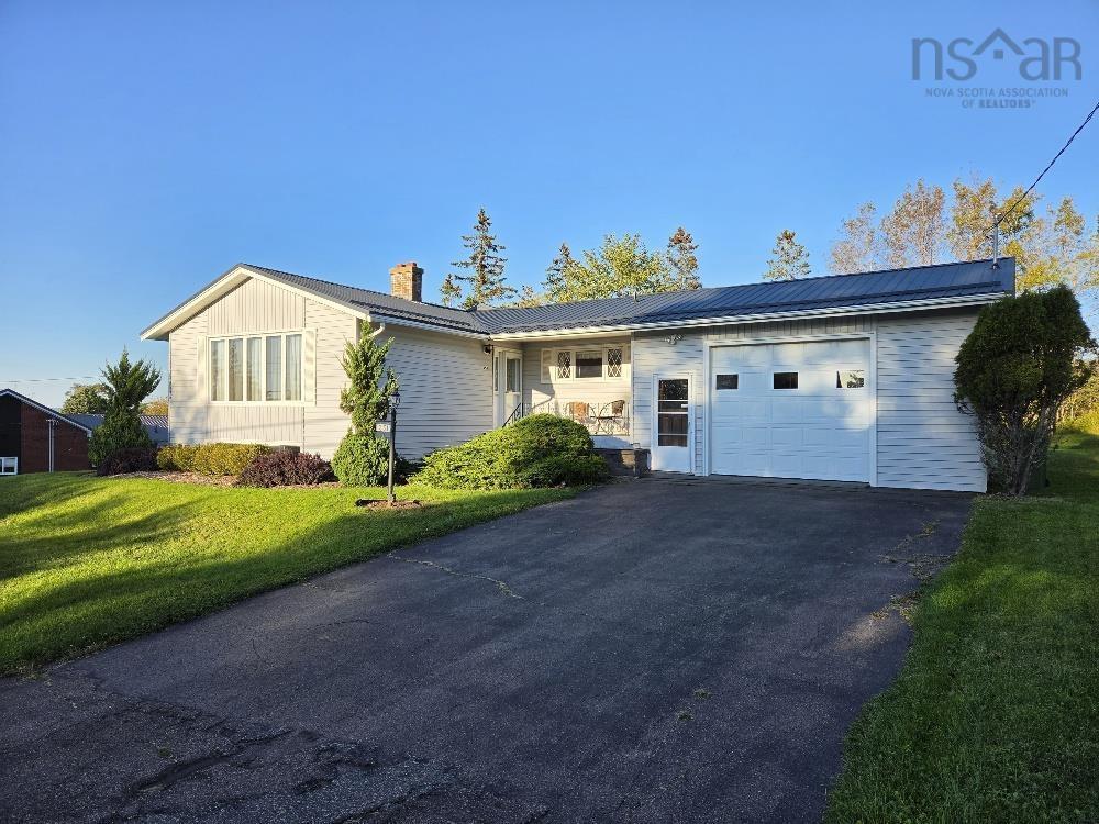 351 Pleasant St, Truro, NS