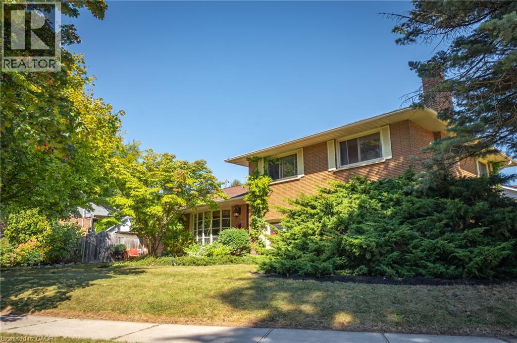 517 Rosedale Crescent, Burlington, ON
