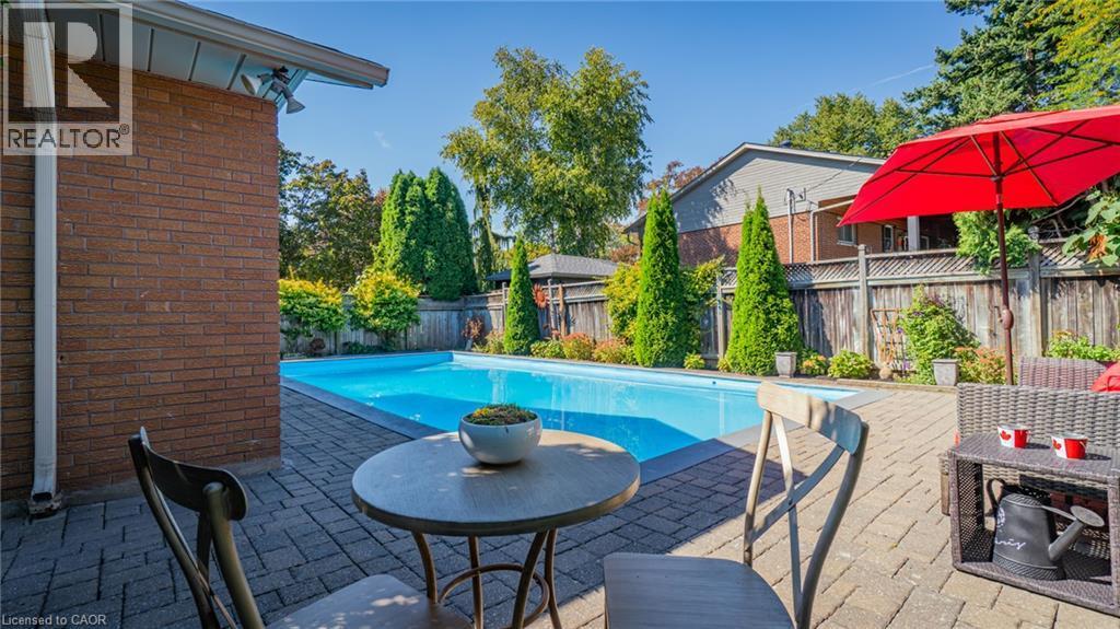 517 Rosedale Crescent, Burlington, ON