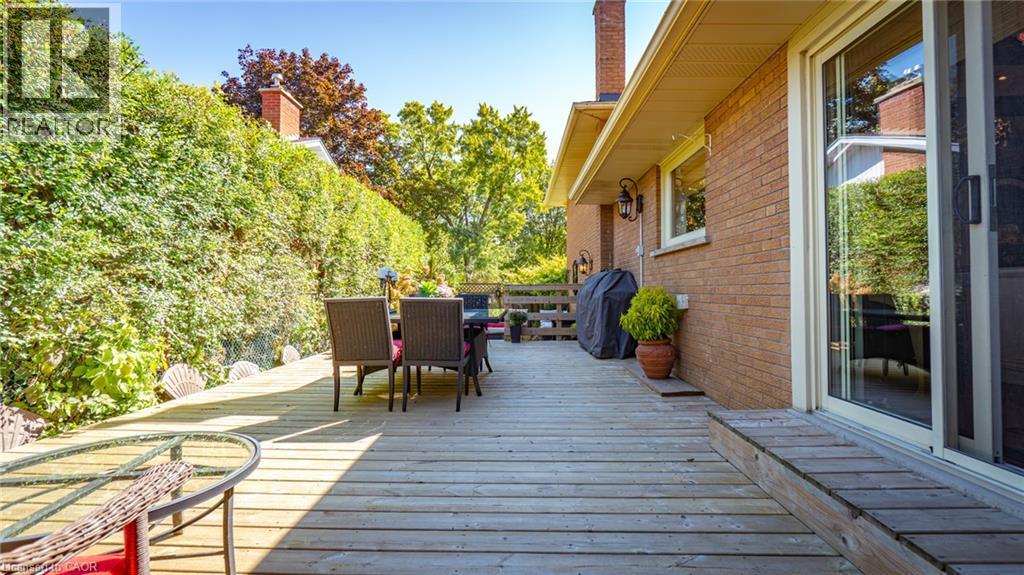 517 Rosedale Crescent, Burlington, ON