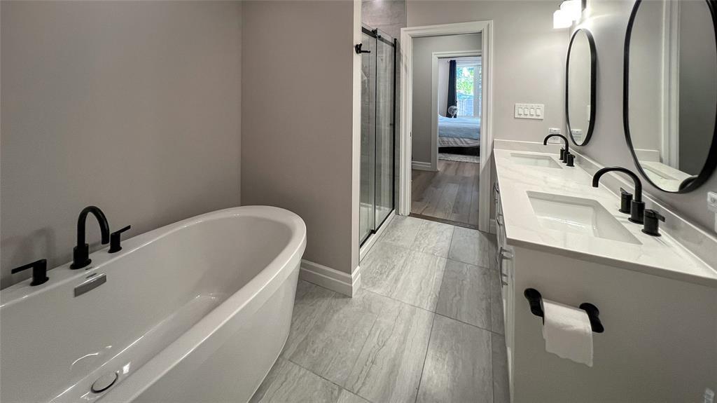 B-315 Alexandra Avenue, Point Edward, ON