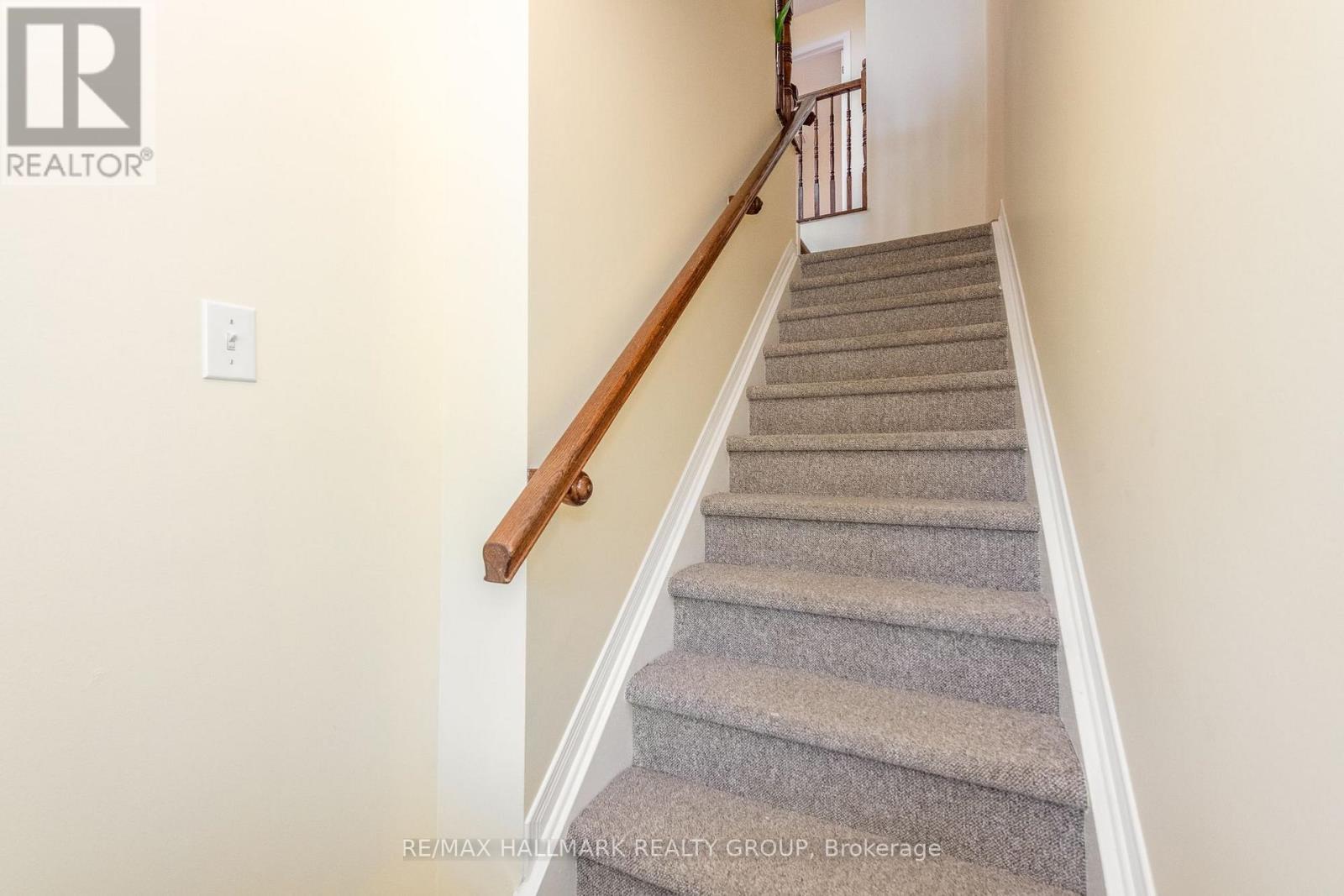 1715 Blohm Drive, Ottawa, ON