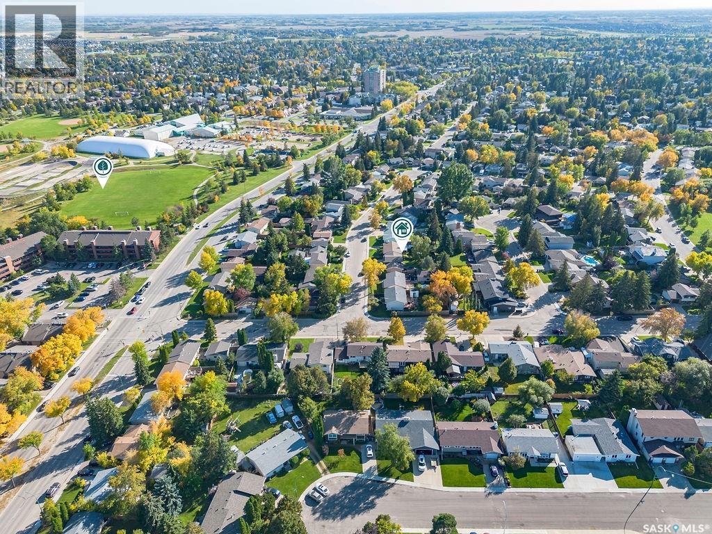 15 Schwager Crescent, Saskatoon, SK