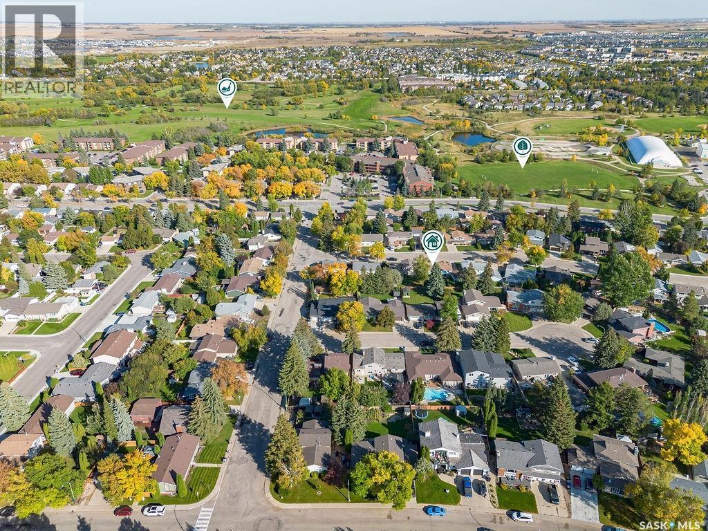 15 Schwager Crescent, Saskatoon, SK