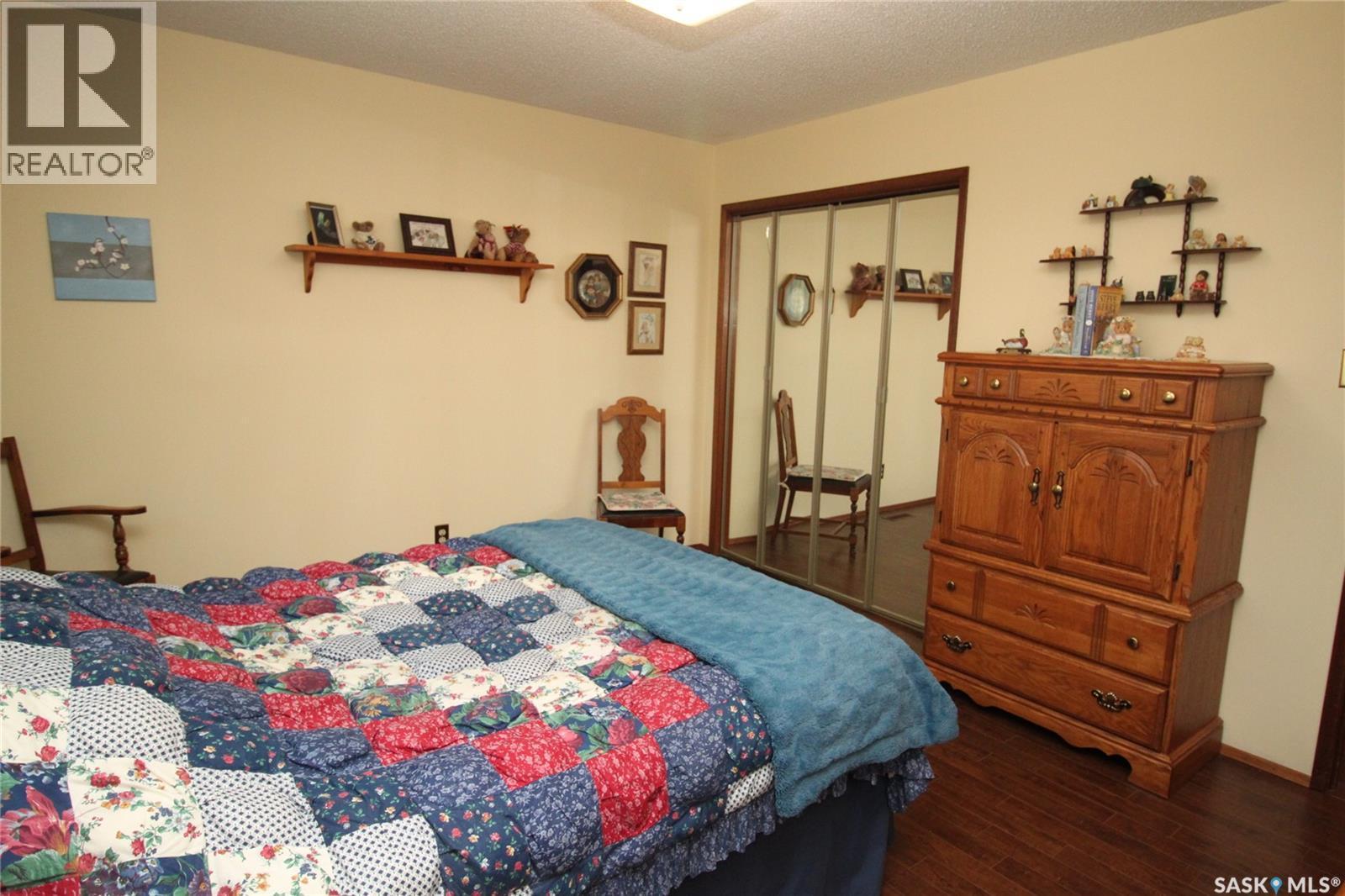 15 Schwager Crescent, Saskatoon, SK