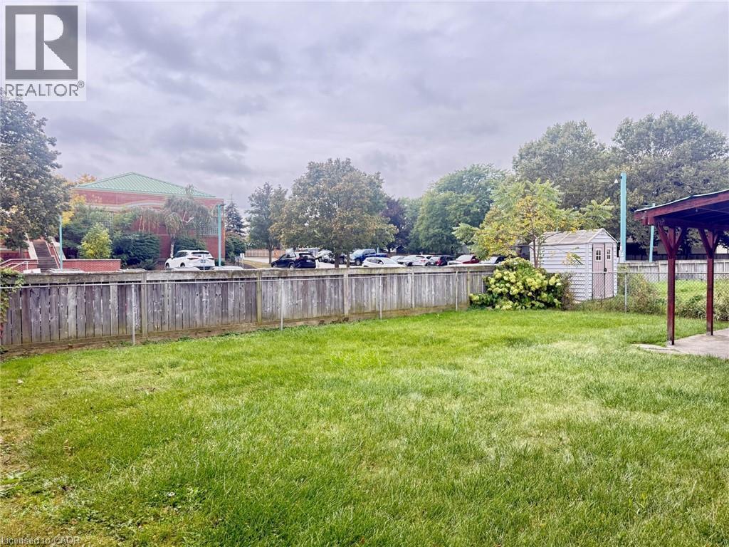 41 Orlanda Road, Hamilton, ON