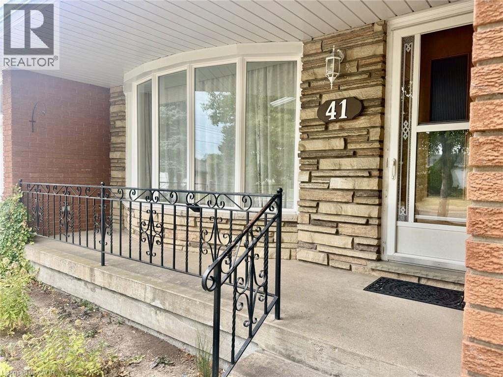 41 Orlanda Road, Hamilton, ON