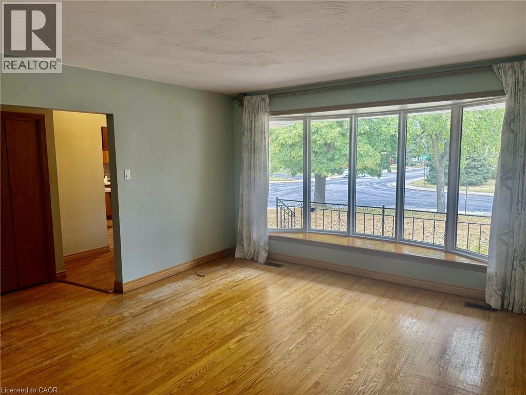 41 Orlanda Road, Hamilton, ON