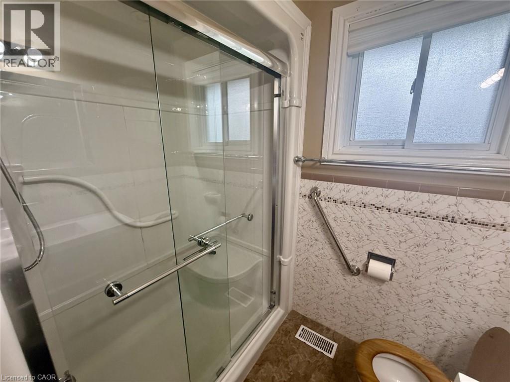 41 Orlanda Road, Hamilton, ON