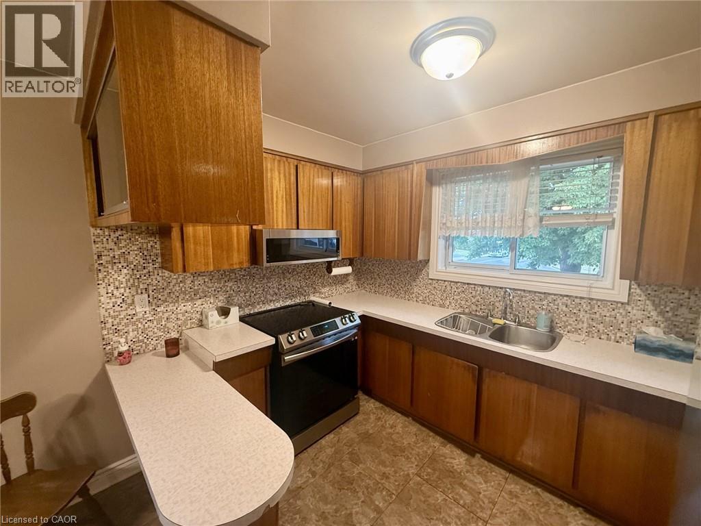 41 Orlanda Road, Hamilton, ON