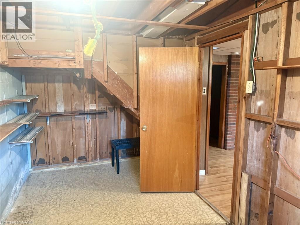 41 Orlanda Road, Hamilton, ON