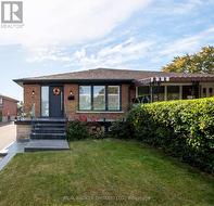 1633 CORAM CRESCENT Mississauga, ON L4X 1L1