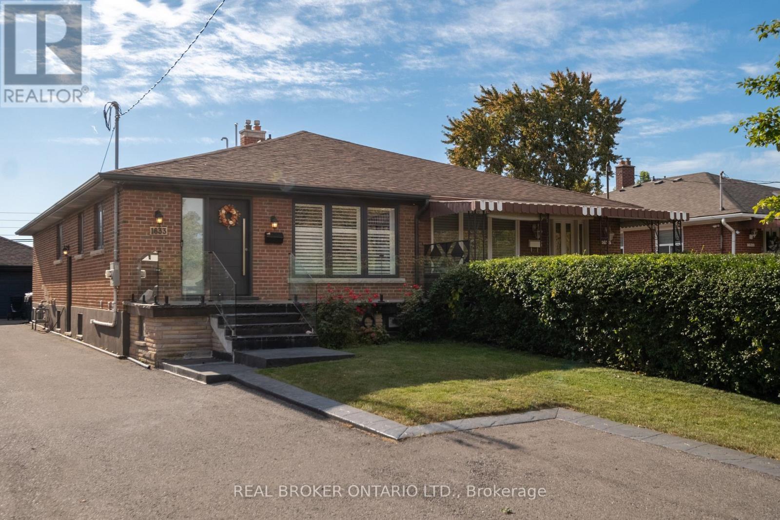 1633 Coram Crescent, Mississauga, ON