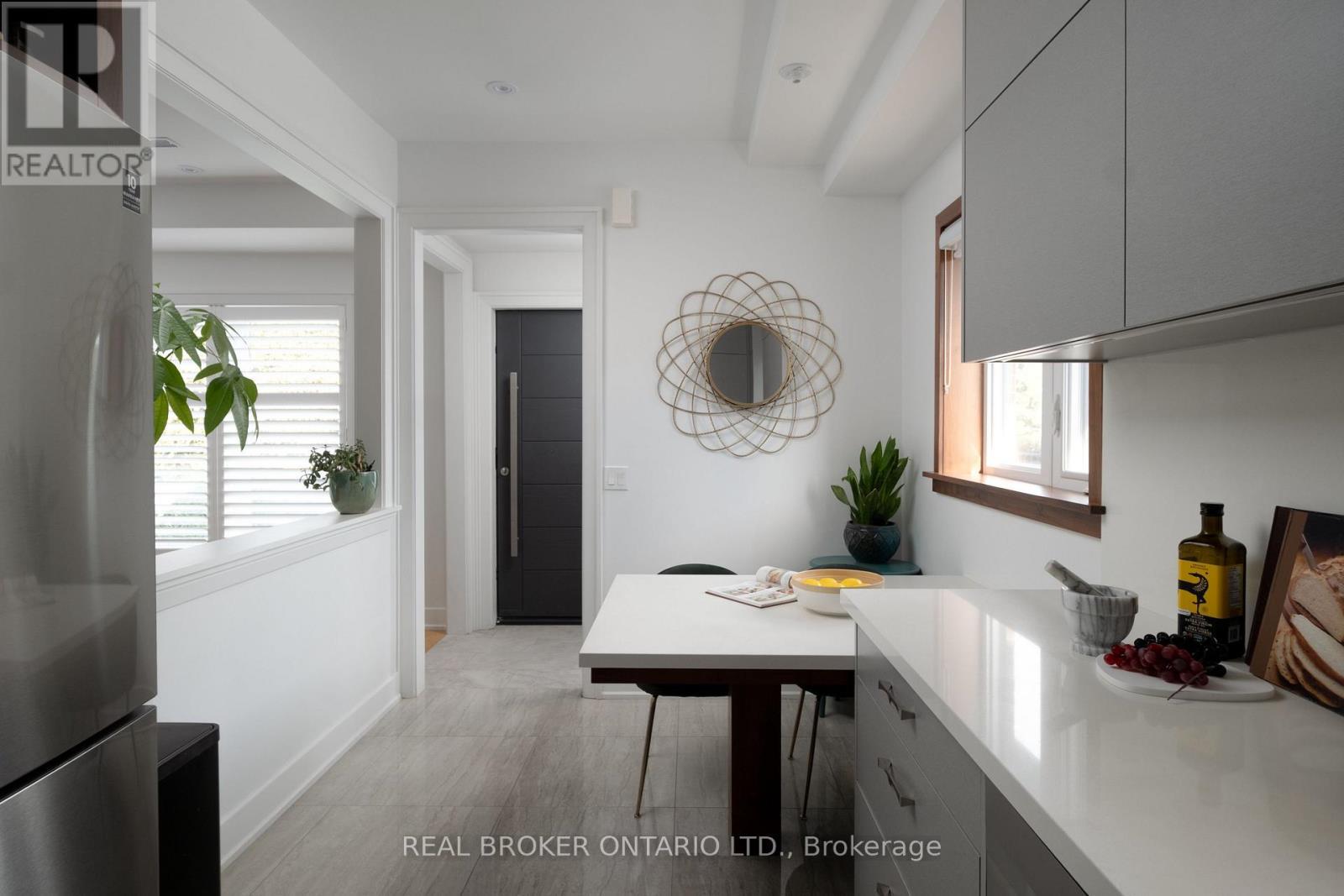 1633 Coram Crescent, Mississauga, ON