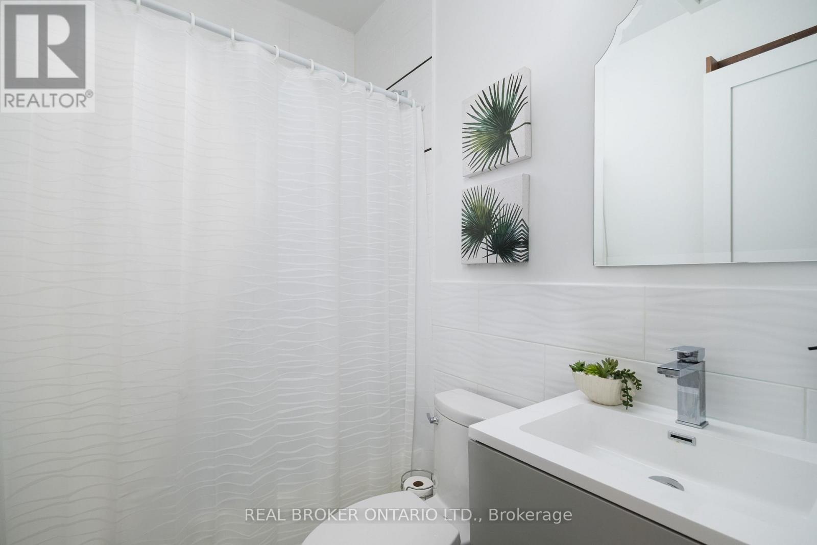 1633 Coram Crescent, Mississauga, ON
