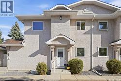 104 280 Heritage WAY Saskatoon, SK S7H 5R2