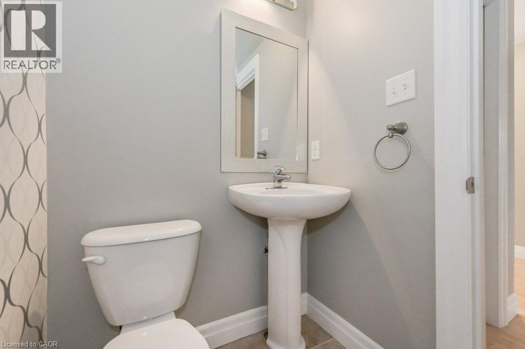 45 Rockcliffe Drive, Kitchener, ON