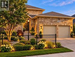 1833 ST. LUKE ROAD Windsor, ON N8W 3W8