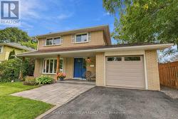 403 AMSTEL COURT Oshawa, ON L1G 2J9