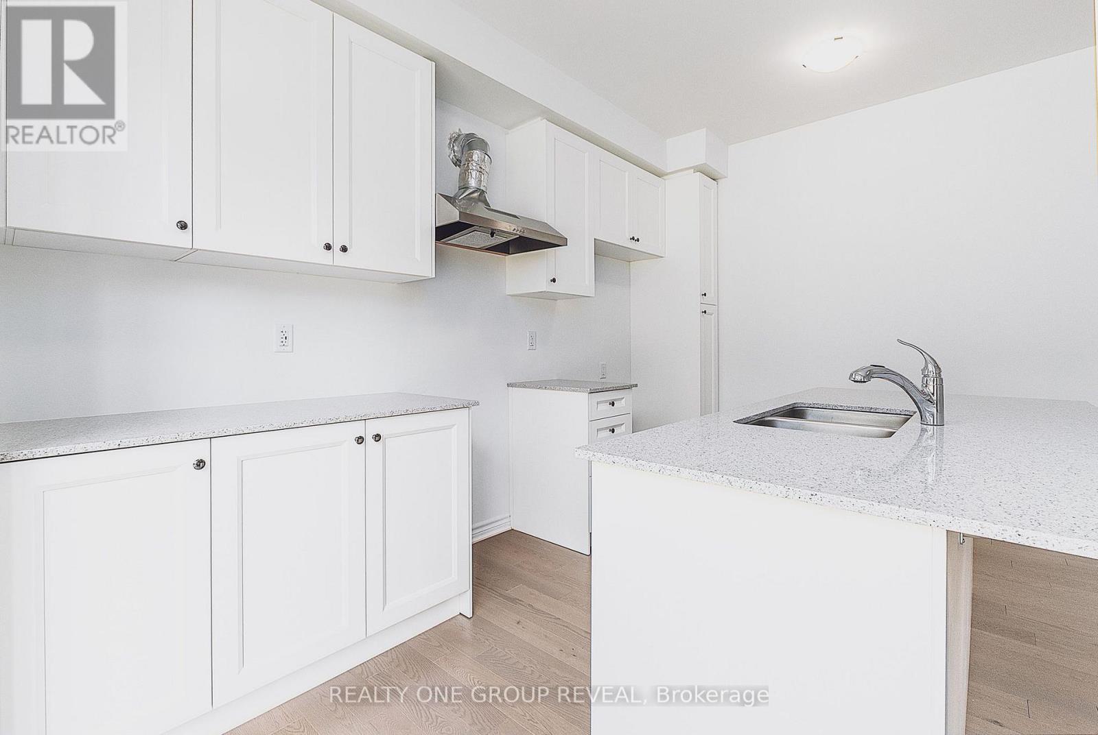 3418 Deepglade Path, Pickering, ON