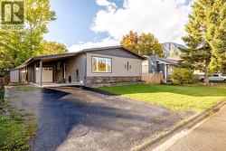 36 Mt Trinity Avenue Fernie, BC V0B 1M3