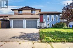 3458 Eagle CRESCENT Prince Albert, SK S6V 7W9