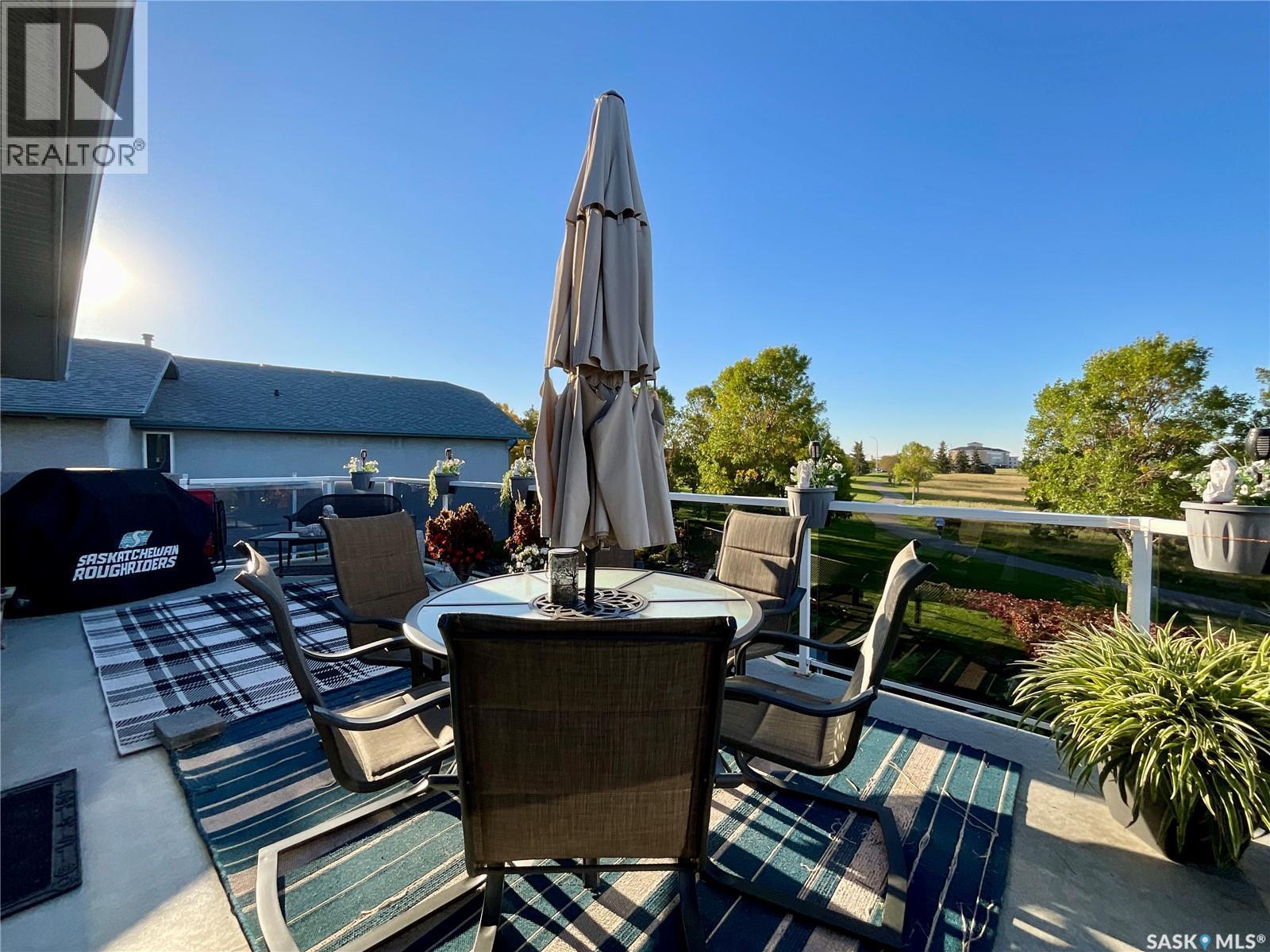 3515 Bishop Crescent E, Regina, SK