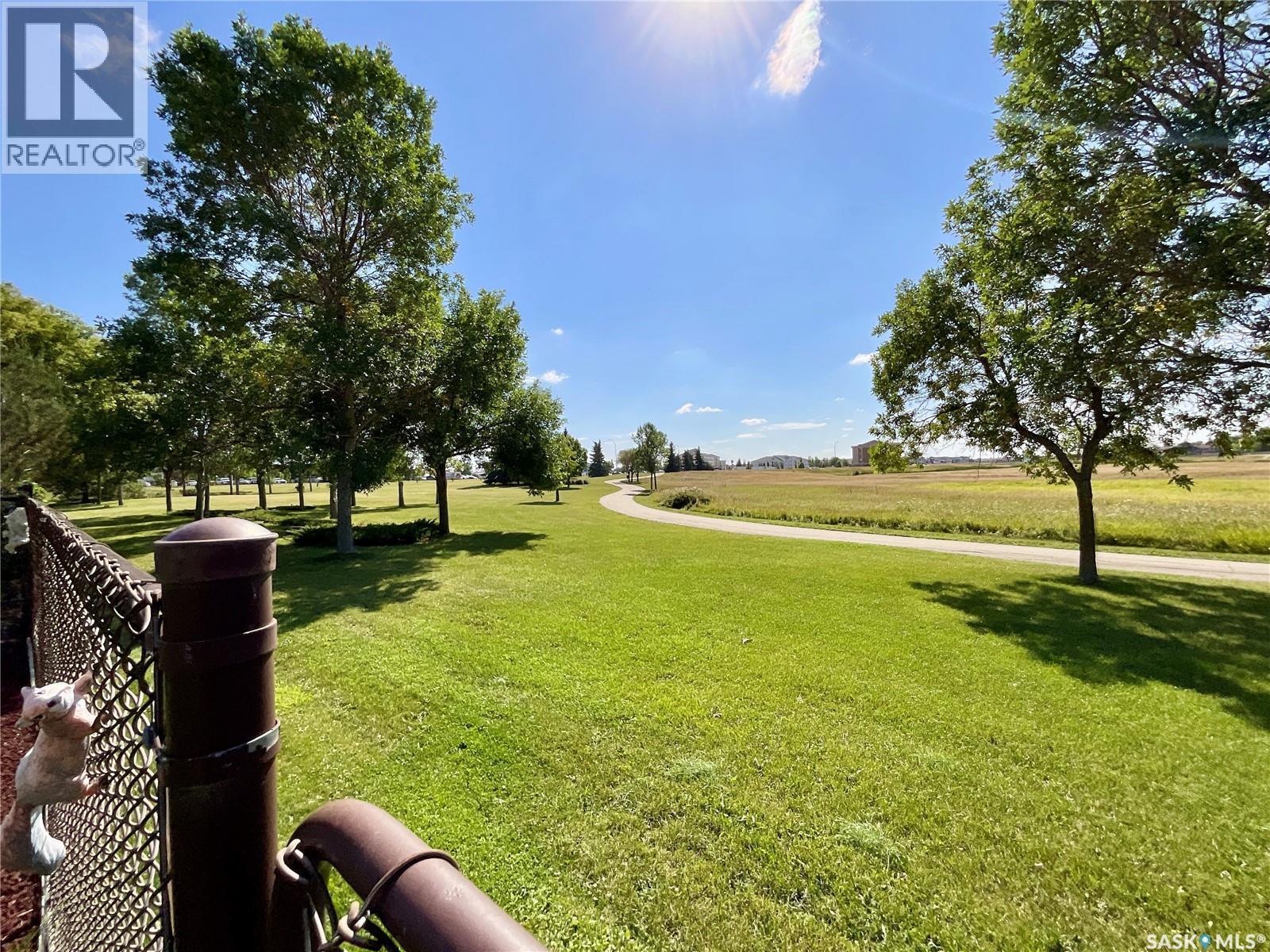 3515 Bishop Crescent E, Regina, SK