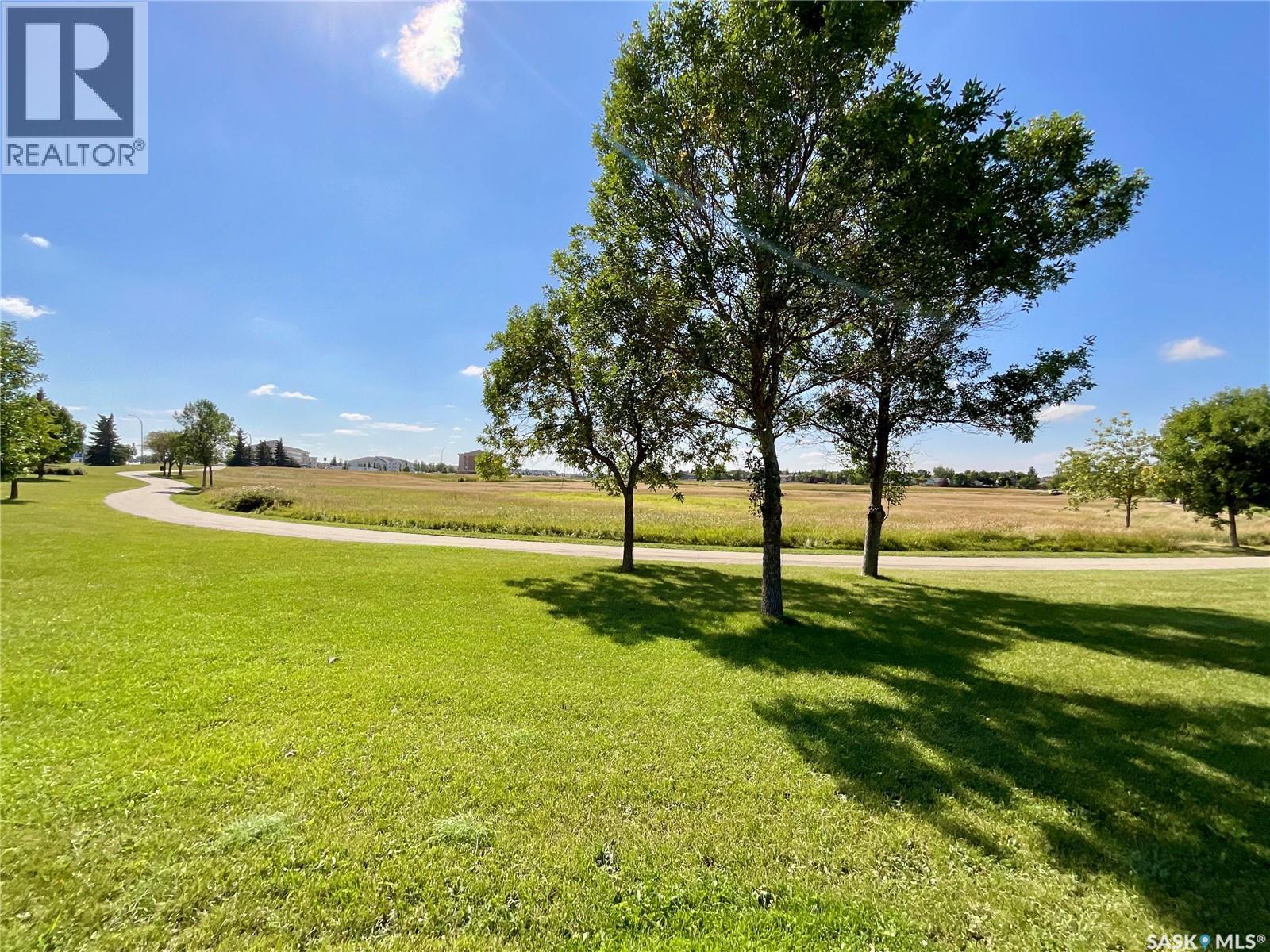 3515 Bishop Crescent E, Regina, SK