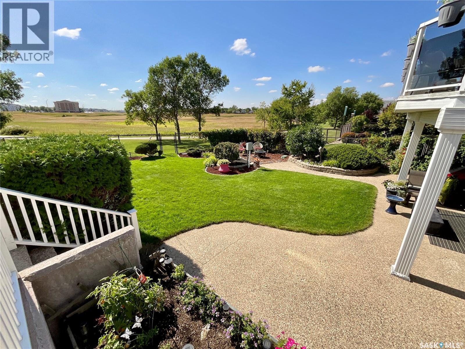3515 Bishop Crescent E, Regina, SK