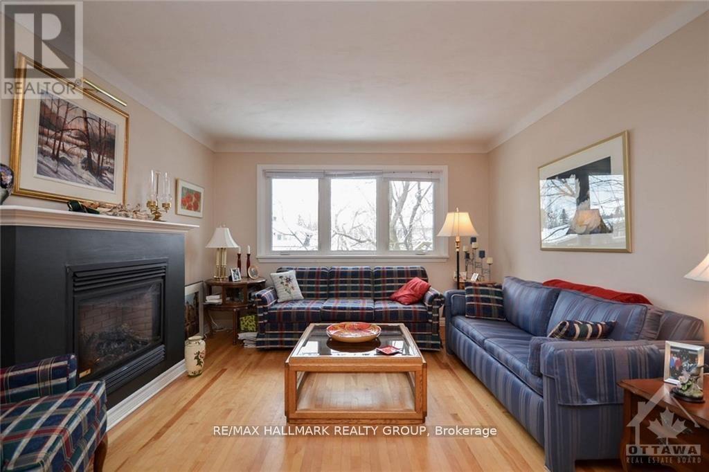 657 Golden Avenue, Ottawa, ON