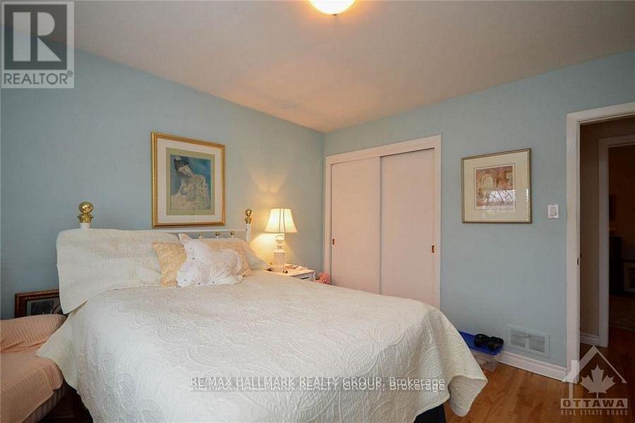 657 Golden Avenue, Ottawa, ON