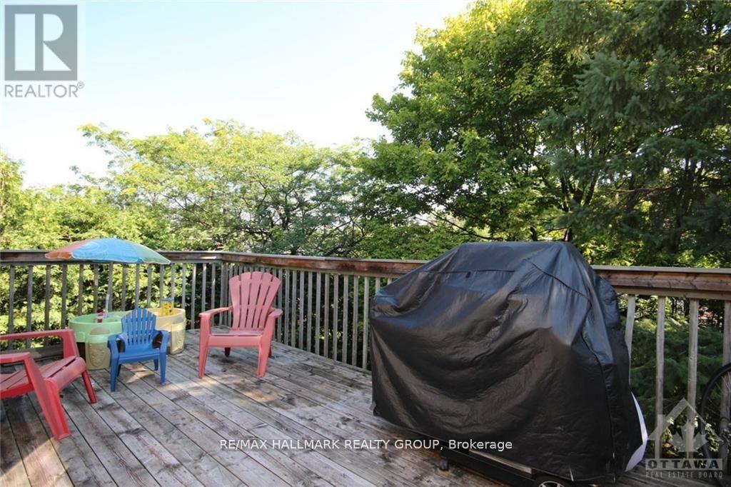 657 Golden Avenue, Ottawa, ON