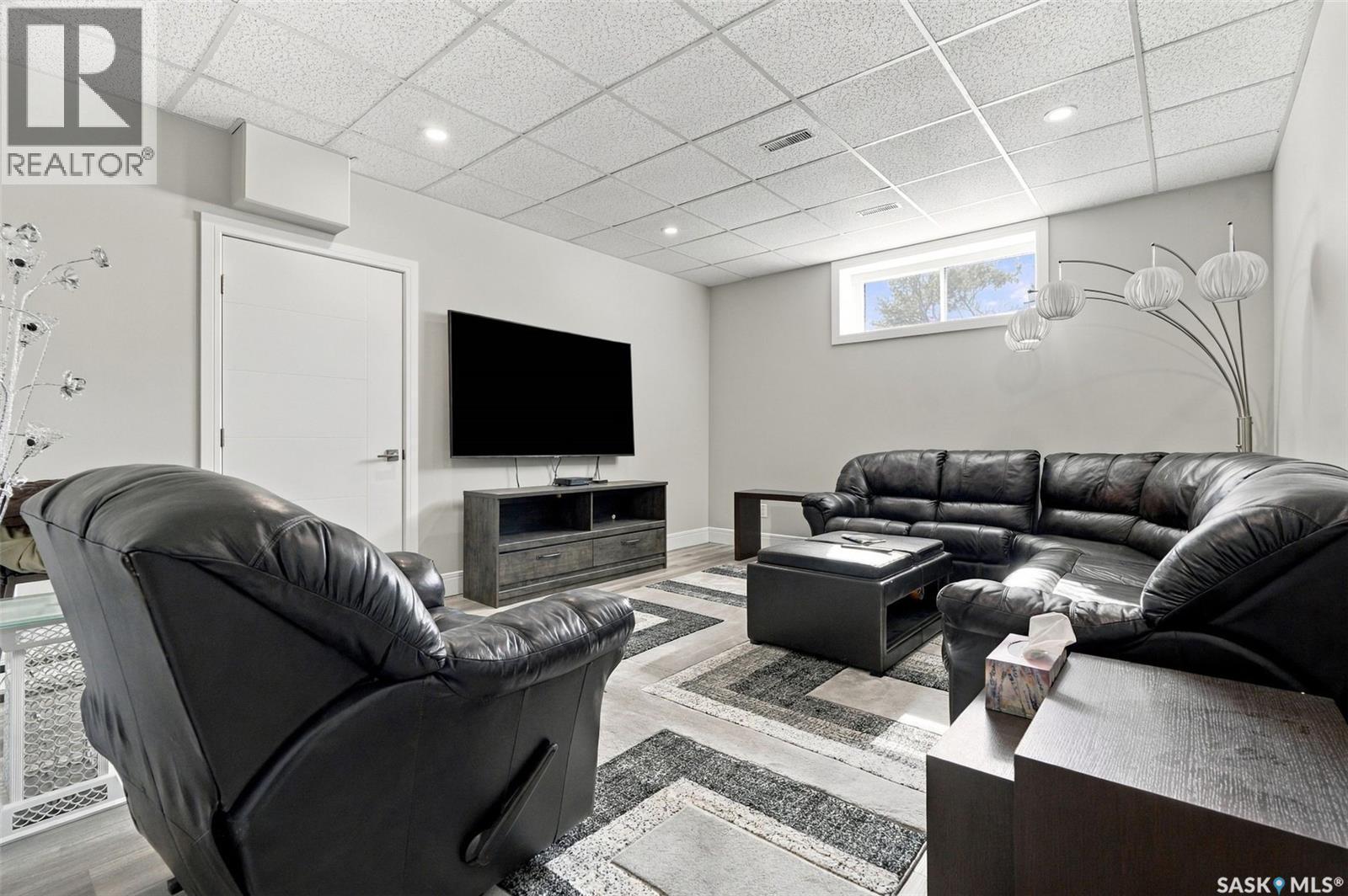 701 Casper Crescent, Warman, SK