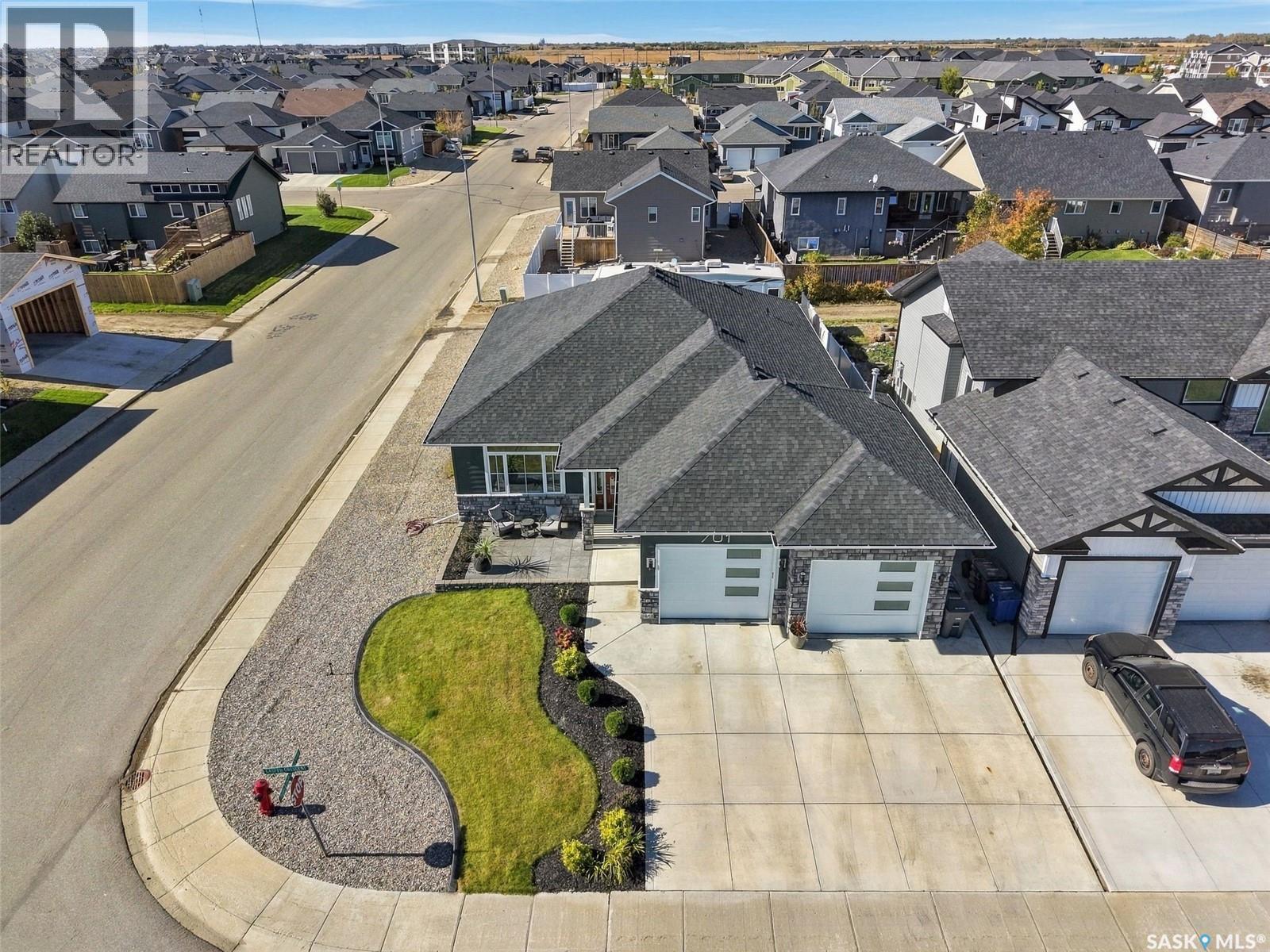 701 Casper Crescent, Warman, SK