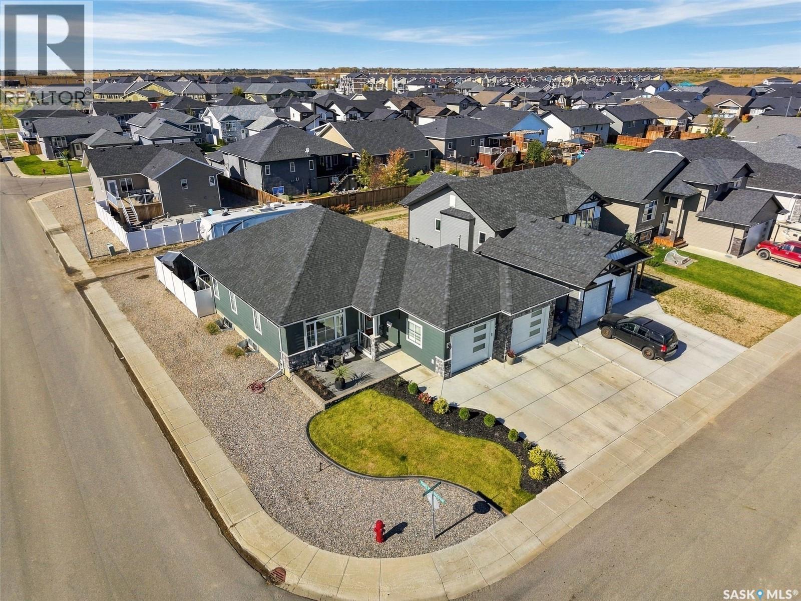 701 Casper Crescent, Warman, SK