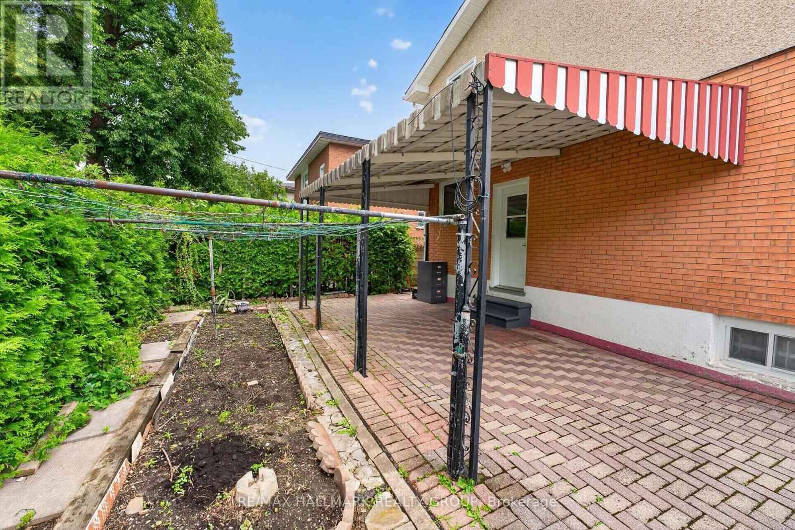 323 Poulin Avenue, Ottawa, ON