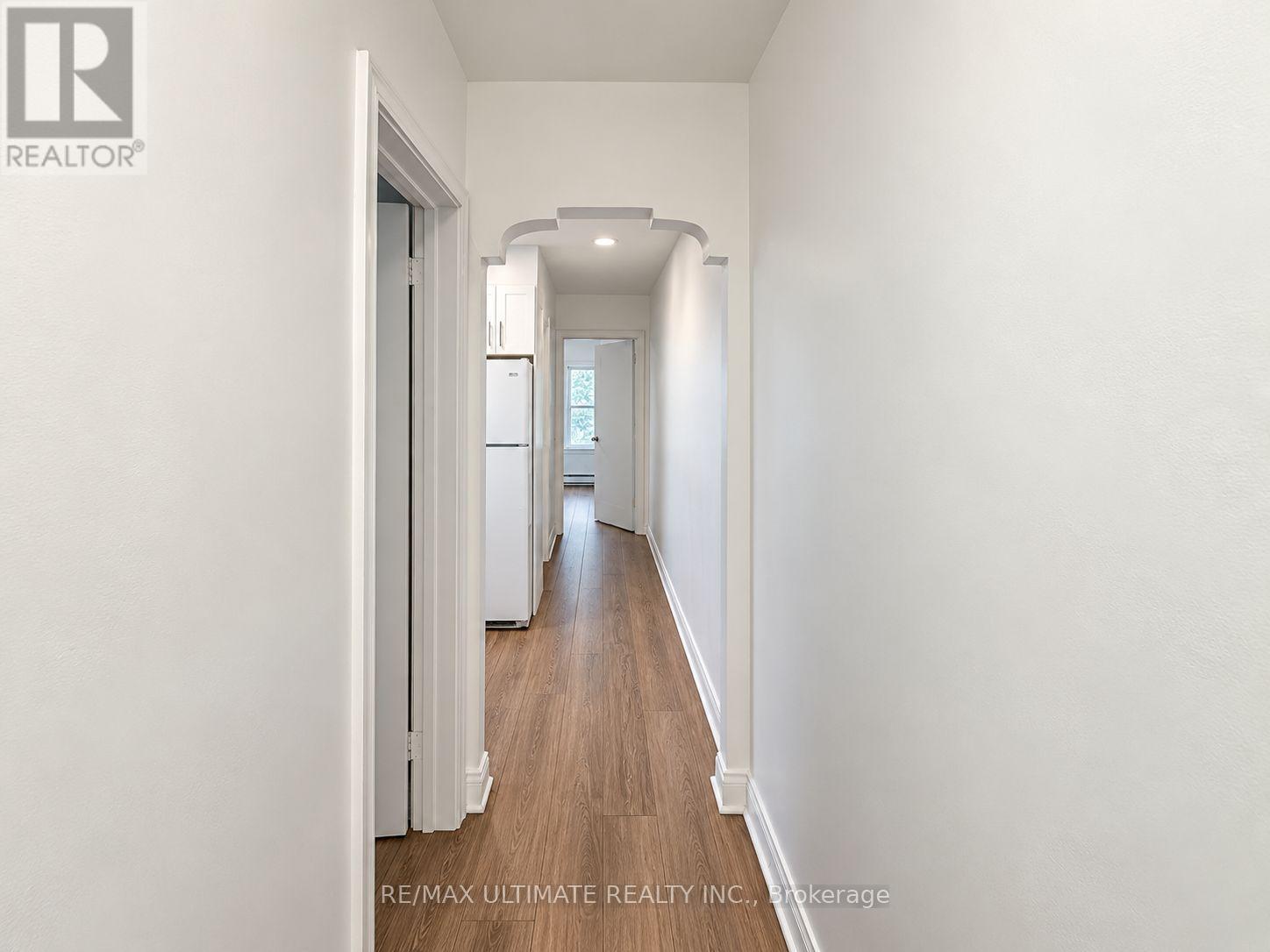 3073 Bloor Street W, Toronto, ON