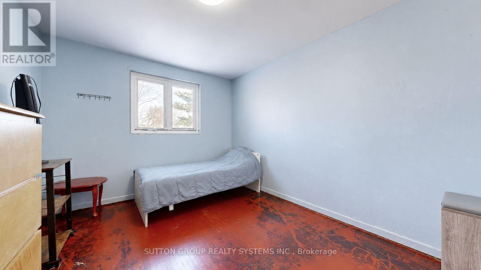 30 Coronado Court, Toronto, ON