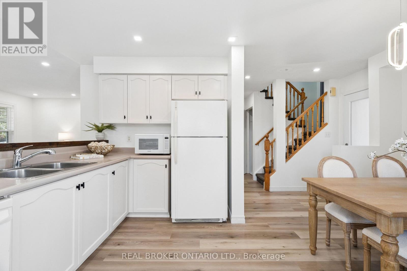 53 - 426 Grange Road, Guelph, ON