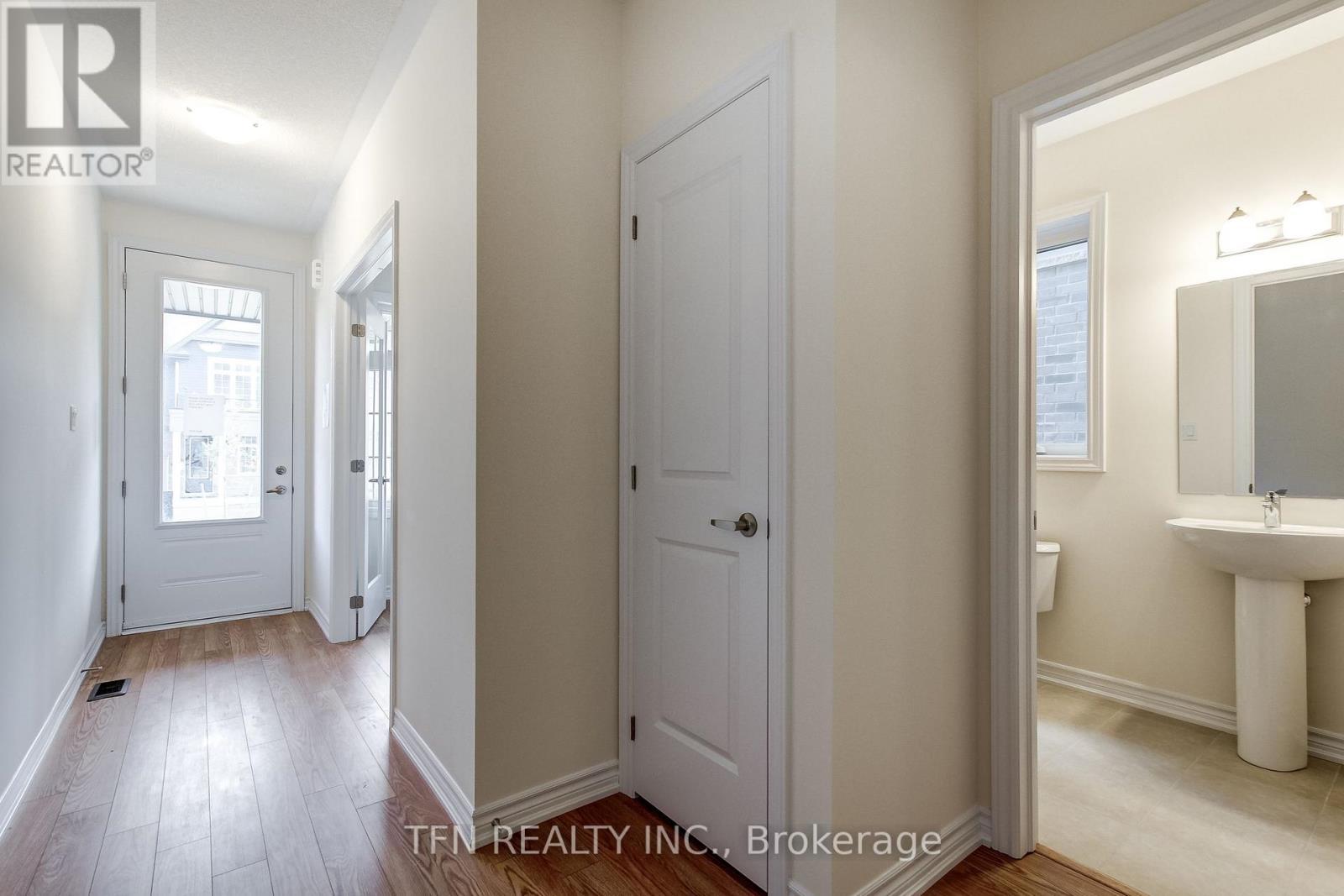 86 Mcgill Avenue, Erin, ON