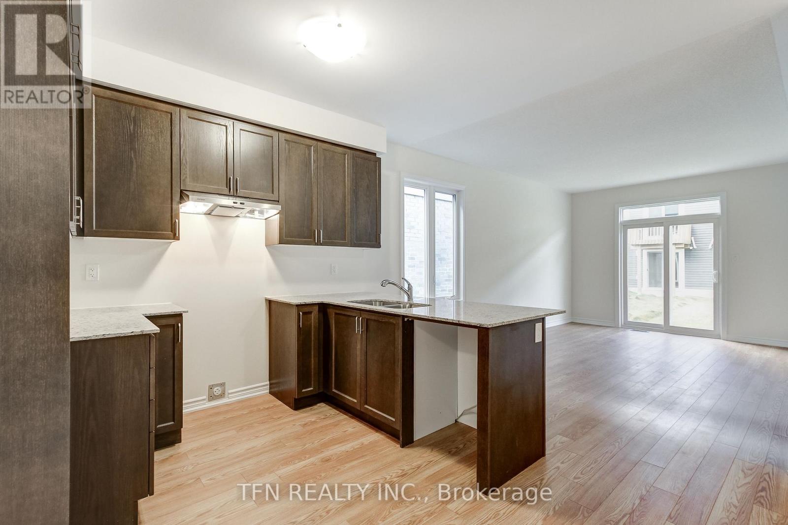 86 Mcgill Avenue, Erin, ON