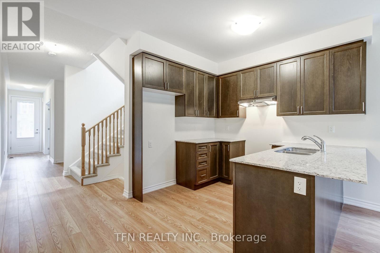 86 Mcgill Avenue, Erin, ON