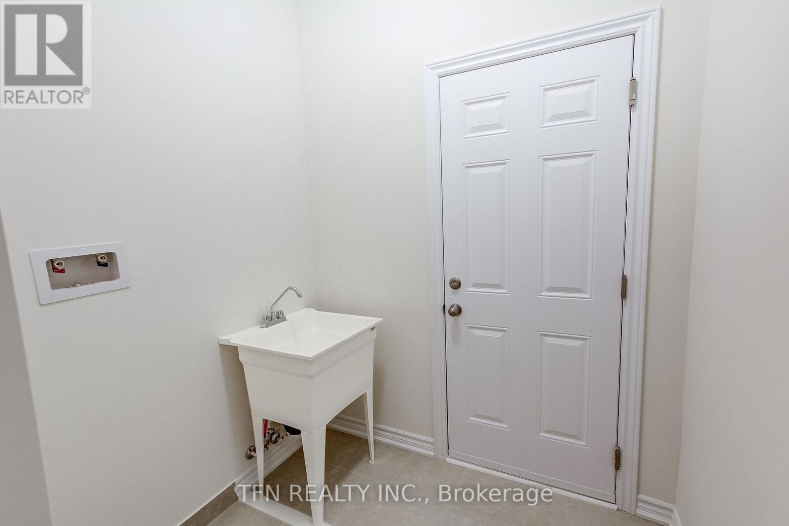 86 Mcgill Avenue, Erin, ON