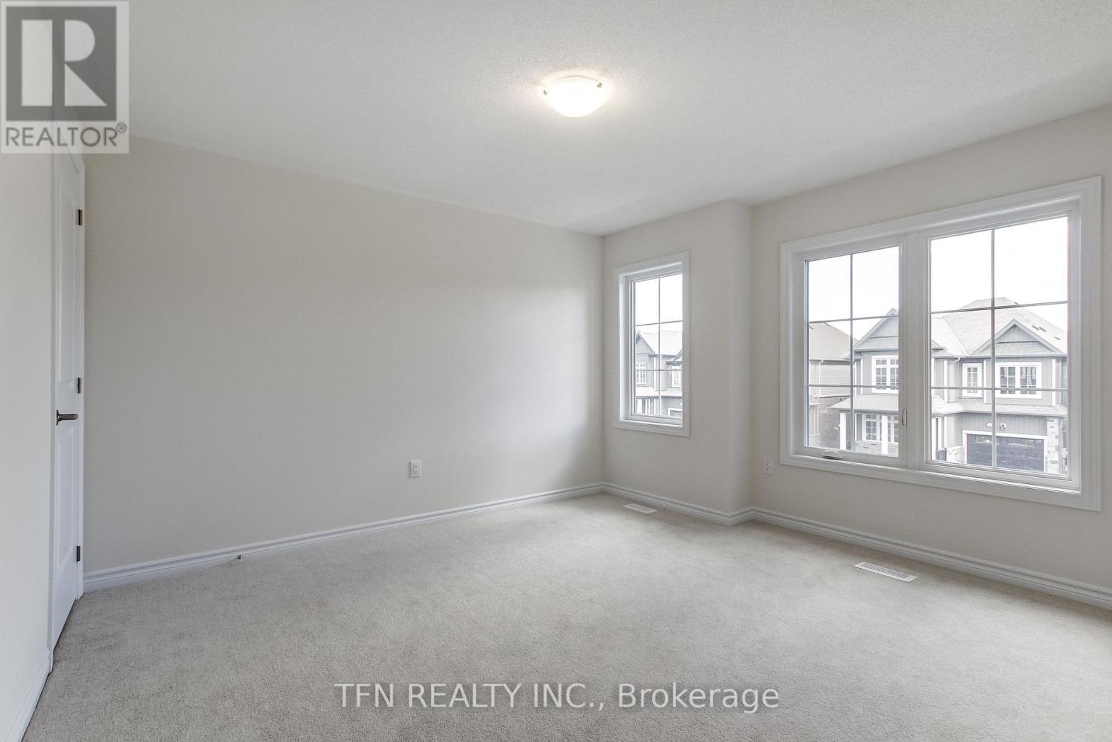86 Mcgill Avenue, Erin, ON